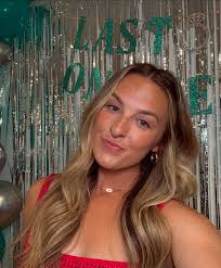 kaylee tow (@kayleedawntow) • Instagram photos and videos