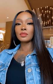 Meet Jessica Ace of lace Felder