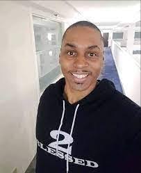 Derrick Shoemate's Instagram, Twitter & Facebook