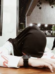 Aestetic Wanita Berotot Potret Diri Gaya Swag Photography hijab tumblr gambar aesthetic. aestetic wanita berotot potret diri