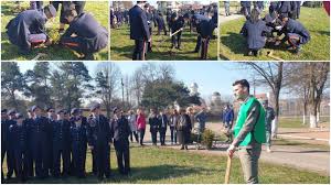 Terorismul, razboaiele, crizele economice, problemele naturale sunt din ce in ce mai dese, pe parcursul vietii acestei generatii. Foto Video La 100 De Ani 100 De Brazi Pentru UrmÄtorii 100 De Ani Plantare De Pomi La Colegiul NaÈional Militar Mihai Viteazul Alba Iulia Ziarul Unirea