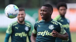 Facebook gives people the power to share and. Ha Dois Anos Patrick De Paula Fazia Sua Estreia No Palmeiras