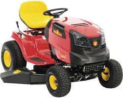 So verfügen einige geräte beispielsweise über scheinwerfer oder die möglichkeit, im. Rasentraktor Wolf Garten S 96 130 T Jetzt Kaufen Bei Hornbach Osterreich