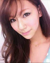 西内まりやの髪型を真似したい 本人がアレンジ方法を解説 pinky 美容 西内まりや メイク 西 内 まりや