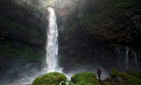 Tempat wisata di bandung menjadi tujuan para wisatawan menghabiskan waktu libur, baik di akhir pekan maupun libur panjang. Wisata Di Ciparay Bandung Paling Memukau Gerai News