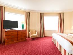 Idéalement situé près du parc king michael i et au sein du site world trade center de bucarest, l'hôtel 4 étoiles pullman est à 5 min. Hotel Pullman Bucharest World Trade Center All