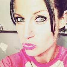 Krystal Cribb's Instagram, Twitter & Facebook