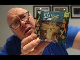 NEW M&S Plant Kitchen New York Style No Salt Beef Pretzel Roll