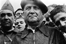 El Ayuntamiento de Madrid renombrará las calles de Largo Caballero e Indalecio  Prieto a propuesta de Vox