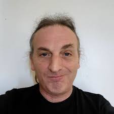 Why did Hollywood actor Lee Majors have such a difficult time finding high  quality movies to star in after having such a successful TV career? Lee  Majors was never a movie star.