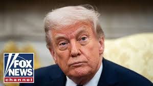 Cleo Caban's Instagram, Twitter & Facebook