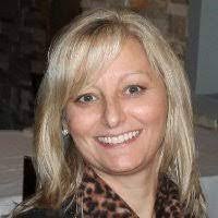 Julie Kalbfleisch's Instagram, Twitter & Facebook