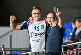 Grzegorz pająk trafił do zaksy w 2015 roku, po sezonie spędzonym w effectorze kielce. Grupa Azoty Zaksa Kedzierzyn Kozle Vs Cerrad Enea Czarni Radom Fotogaleria Grupa Azoty Zaksa Kedzierzyn Kozle