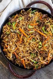 The use of black cardamom, star anise and fennel (see my pho spice. Beef Lo Mein Recipe Easy Beef Lo Mein Momsdish