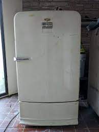 What's the value of an old ge refrigerator? 1948 Vintage Refrigerator Frigidaire By General Motors Gm Vintage Refrigerator Refrigerator Frigidaire