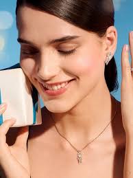 Luxury Jewelry and Eyewear for Women and Men