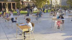 Güncel performans bilgileri clemente montes (cd universidad católica) oynanan maçlar goller asistler kartlar tüm müsabakalar. Apoderados Organizaron Clase Abierta Para Protestar Contra El Cierre De Colegios