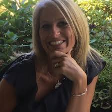 Lori Libby's Instagram, Twitter & Facebook