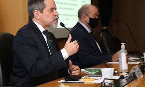 Estamos ao vivo acompanhando e comentando o depoimento de elcio franco à cpi da covid no senado. Covid 19 Prioridade Sera De Vacina Em Fase Mais Avancada Diz Governo