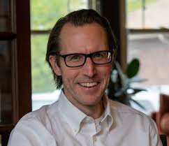 Former Senator Durbin Intern Shares Experience of 9/11 Tragedy