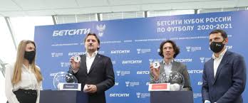 В турнире имеют право участвовать профессиональные футбольные клубы, а также любительские футбольные клубы — победители региональных соревнований. Itogi Zherebevki 1 256 I 1 128 Finala Betsiti Kubka Rossii