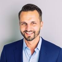 Jonathan Greenhill's Instagram, Twitter & Facebook