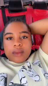 Dara White: Captivating Smiles and Enchanting Style