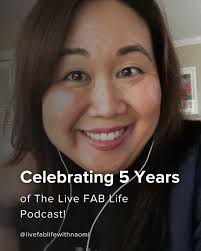 This is me in real life. Someone recently asked me what my daily routine  is. Every morning I get up, do an @applefitnessplus workout, take  @littlecocopop out for a walk, come home