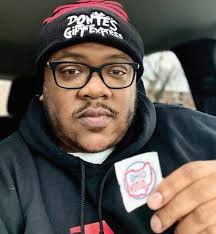 The East Clevelander Magazine Issue #05 by The East Clevelander Magazine