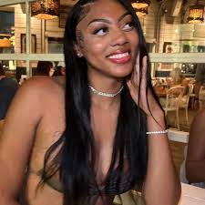 Ebony Purnell's Instagram, Twitter & Facebook