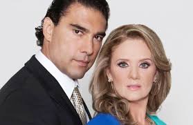 Erika Buenfil Victoria Eduardo Yanez Arriaga En Amoresverdaderos Promo Erika Buenfil Novelas Eduardo Yanez