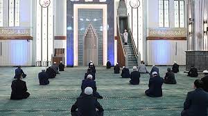 Bayram namazlarının şartları, cuma namazının şartları gibi midir? Spchwwbodziem