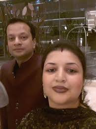 Divyanka's Sister Priyanka Tiwari with her Husband Sameer Tiwari❤