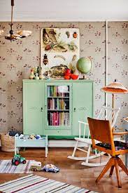 The wicker bench or the metal lamp with birds are other of those original ideas for the kids' room. 8 Eclectic Rooms For Kids Petit Small