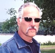 Bruce Mallard's Instagram, Twitter & Facebook