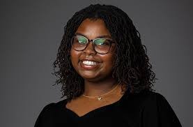 Alexandra Price's Instagram, Twitter & Facebook