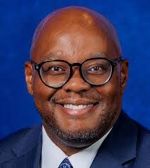 Kameron Echols's Instagram, Twitter & Facebook