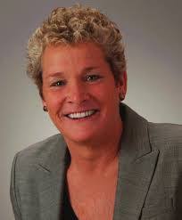 Sonya Dahl's Instagram, Twitter & Facebook