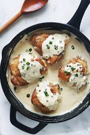 Cuisses De Poulet Sauce Au Poivre Vert Sauce Cremeuse Recette Recettes De Cuisine Sauce Poivre Vert Sauce Au Poivre