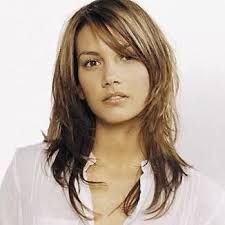 Modele coupe cheveux femme mi long degrade effile coiffure en dégradé cheveux mi long coiffure en. Coiffure Frange Mi Long Effilee Kerry Washington Coiffure Avec Frange En 25 Idees Coiffure Frange Coupe Cheveux Mi Long Cheveux Mi Longs Avec Frange