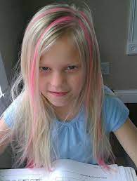 Hair Chalking For Kids Step 1 Soak Sidewalk Chalk In A Cup For Several Minutes Step 2 Take The Piec Kids Hair Color Temporary Hair Color Kids Hairstyles