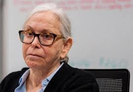 Debra Kiernan's Instagram, Twitter & Facebook