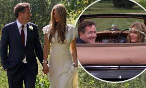 Piers Morgan Shares Beautiful Wedding Day Photo As He Celebrates Ten Year Anniversar Daily Mail Online
