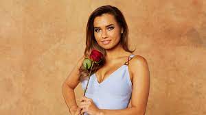 Who is the bachelor 2021. Bachelor 2021 Kandidatin Karina Wagner Hat Tiefblaue Augen