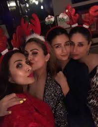 Let S All Go To The Pataudi Palace Kareena Kapoor Beautiful Bollywood Actress Priyanka Chopra Wedding