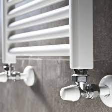Les differentes gammes de radiateurs salle de bain elabores par atlantic repondent. Quel Type De Chauffage Choisir Pour Votre Salle De Bains