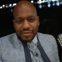 Wayne Wilks's Instagram, Twitter & Facebook