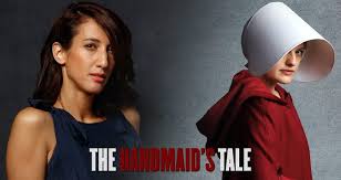 The series seems to be set not very far off, with the flashbacks in what's apparently present adaptational diversity: The Handmaid S Tale In Yonetmenlik Koltuguna Bir Turk Oturdu Deniz Gamze Erguven In Yonettigi Bolum Imdb Den En Yuksek Puani Alan Bolum Oldu Fotograf Galerisi