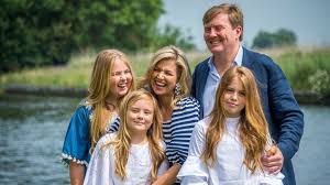 April 2013 könig der niederlande. King Willem Alexander Maxima And Princesses Are Back In The Picture