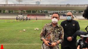 Kabar duka kembali datang dari lapangan hijau, taufik ramsyah kiper muda dari tim tornado fc asal riau meninggal dunia. Pssi Tunggu Hasil Visum Taufik Ramsyah Soal Dugaan Keterlambatan Pertolongan Pertama Tribunnews Com